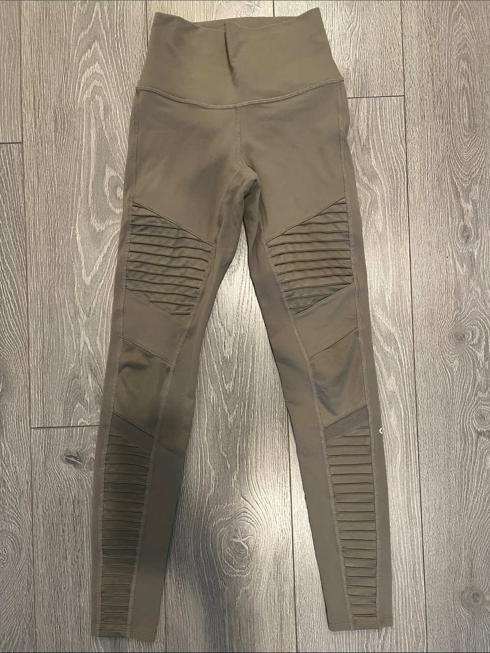 ALO Yoga Olive Green Moto-Panel High-Waist Jeggings